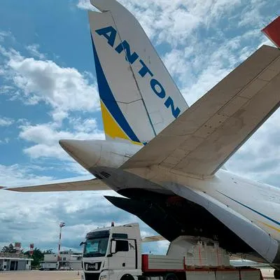 En la mañana de este martes 18 de julio, en el aeropuerto de Rionegro, apareció el avión más grande del mundo con equipos para Hidroituango.