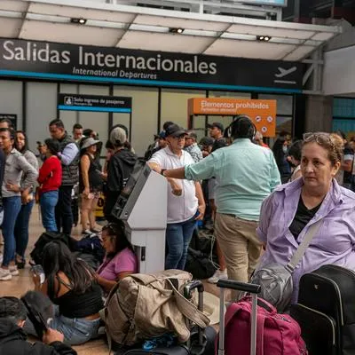 JetSmart anunció 3 rutas nuevas desde Colombia para conectar con Perú