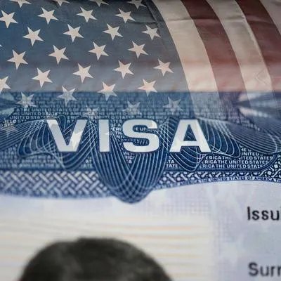 Eliminación de la visa americana para colombianos avanza, pero se demora.
