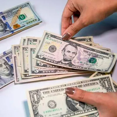 Fedesarrollo proyectó que, para finales del mes de julio, el precio del dólar en Colombia subirá y revelan en qué rango se moverá.