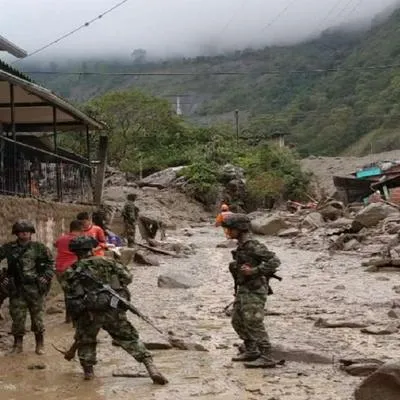 Debido al Derrumbe en Quetame, el Gobierno Nacional dará 500.000 pesos a las familiar damnificadas.