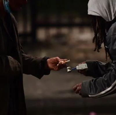 Policía de Bogotá detuvo banda que usaba menores y ancianos para vender de droga en el sur de la ciudad.