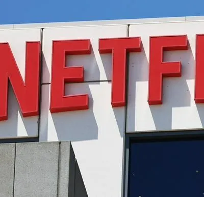 Netflix anuncia que sus usuarios deberán ver publicidad o pagar más