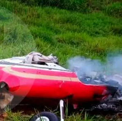 Avioneta que se accidentó en Boyacá, donde iban varios integrantes del Centro Democrático. Aún no aparece el cuerpo de una de las víctimas