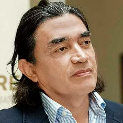 Gustavo Bolívar, exsenador y posible candidato a la Alcaldía de Bogotá, tiene la idea de intervenir el precio del dólar en Colombia.