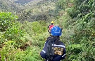 Rescataron a cinco mujeres que se habían extraviado en zona boscosa de La Estrella
