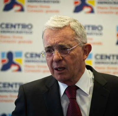 Álvaro Uribe pidió garantías al Gobierno Nacional para las elecciones, ya que según él hay municipios que no pueden tener campañas.
