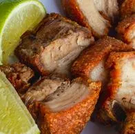 Truco fácil para que prepare un chicharrón bien ‘crocantico’ con solo dos ingredientes