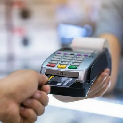 Tasas de interés en Colombia bajarían en octubre de 2023 por crecimiento del PIB