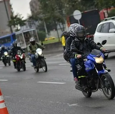 Runt: motos que hay en Bogotá superan población y en Medellín la quintuplican