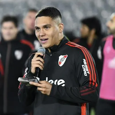 Juan Fernando Quintero no le cumplió a los hinchas de River y jugará en Racing.