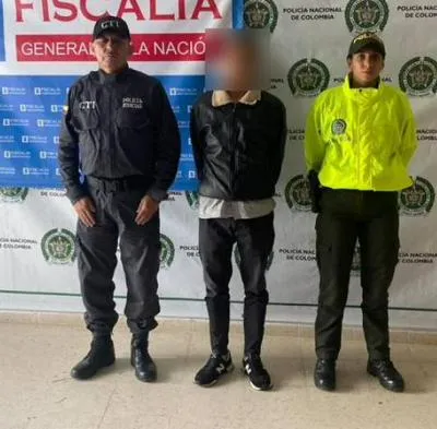 Hombre capturado por abusar de menor de edad en cita médica.