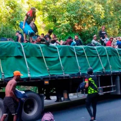 Polizontes que atracan, golpean y aveces matan a conductores de tractomula.