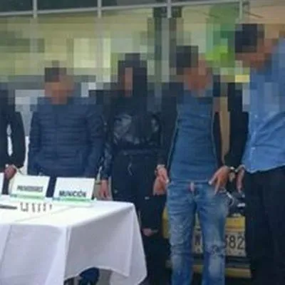 Las autoridades lograron capturar a 6 falsos policías que hacían allanamientos en casas del sur de Bogotá. Tienen antecedentes por varios delitos.