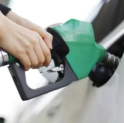 Hasta cuándo sube gasolina en Colombia: prevén que acabe en diciembre