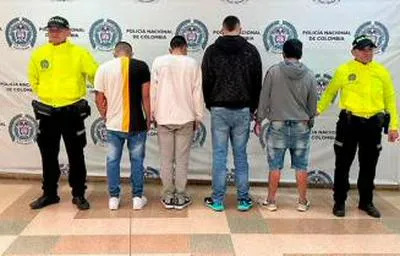 Hombres capturados por ser parte de banda criminal.