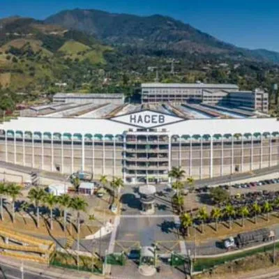 Conozca la historia de Industrias Haceb, una de las marcas más tradicionales y querida por los colombianos. Así empezó, creció y creo miles de empleos.