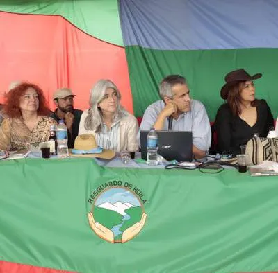 Los ministros del Interior, Vivienda, Agricultura y Salud lideraron la mesa de negociación con indígenas del Cauca para levantar el bloqueo de la va Panamericana.