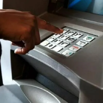 Compartir cuenta de ahorro con familiares haría declarar renta en Colombia