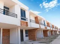 Casas. En relación con la baja venta de viviendas en Valledupar