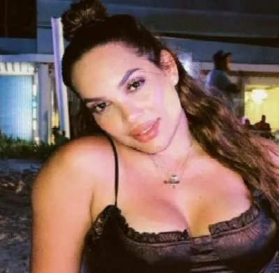 Andrea Valdiri pasó sofoco con calle inundada en Cartagena: "Esto es Venecia".