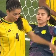 Catalana Usme, que fue empujada 3 veces en Selección Colombia vs. Jamaica, en Mundial Femenino
