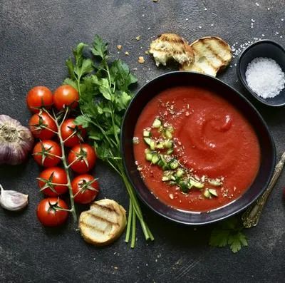 Sopa de tomate: conozca el hack para que le quede “especita”