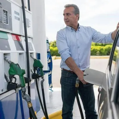 Precio de la gasolina ACPM en Colombia llegaría a costar más de $15.000