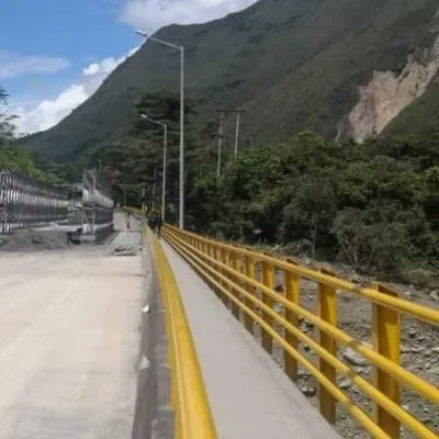Vía Bogotá-Villavicencio: ya se encuentra funcionamiento del segundo puente provisional