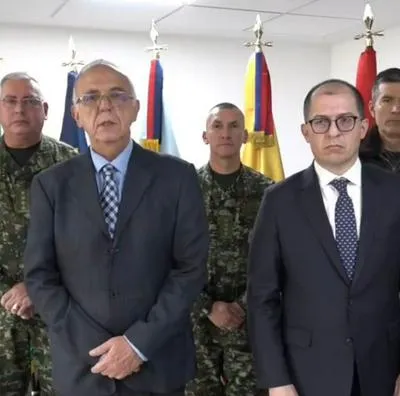 Francisco Barbosa fiscal general, Iván Velásquez ministro de Defensa y la cúpular militar.