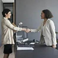 Entrevista de trabajo. Coca-Cola abrió ofertas de trabajo en Colombia.