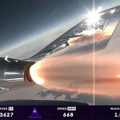Virgin Galactic realizó su primer vuelo turístico al espacio.
