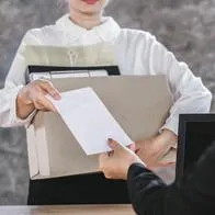 Escriba una carta de renuncia correctamente y deje las puertas abiertas con la compañía.