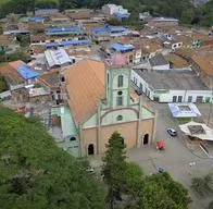 La policía busca dar con el paradero del asesino mientras la comunidad no sale del asombro.