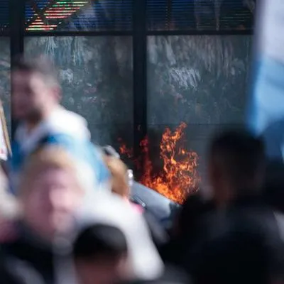 Foto de calles argentinas, en nota de que marcha en Argentina por exmiembro de Farc terminó con disturbios en Buenos Aires