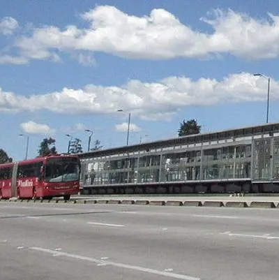 Estación de Transmilenio Ciudad Universitaria, en nota sobre las que cambiaron de nombre en Bogotá