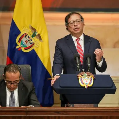 Hasta reconocidos miembros del Pacto Histórico le están pidiendo a Gustavo Petro que actúe ante grave ola de violencia en Colombia. 