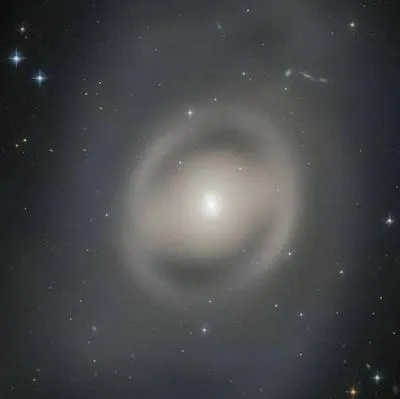 El Telescopio Hubble capturó una galaxia situada a 44 millones de años luz