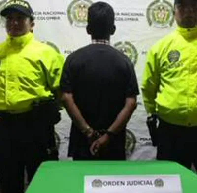 Ladrón capturado en el Quindío, amenazaba a sus victimas con armas cortopunzantes. 