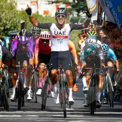 Juan Sebastián Molano se llevó la primera etapa de la Vuelta a Burgos