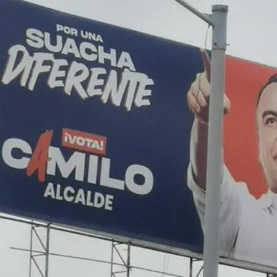 Un usuario en Twitter causó polémica al exponer valla publicitaria de candidato a la Alcaldía de Soacha, en la que decía "por una Suacha diferente".