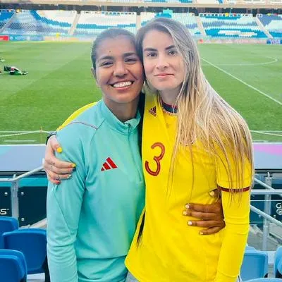 Daniela Arias y su novia, Yéssica Gallo, en nota sobre quién es la pareja 