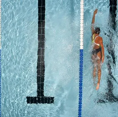 Mundial de natación ahora recibe atletas trans para dos categorías