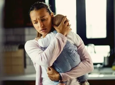 Madre y su hijo, En relación con a depresión posparto.