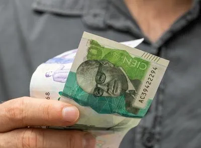 Dinero. En relación con CDT para agosto.