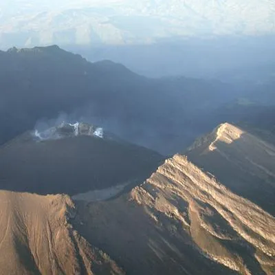 Volcán Galeras aumentó su ocurrencia sísmica, Servició Geológico sigue de cerca el hecho. 