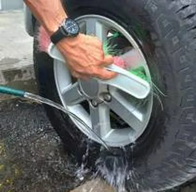 Alcaldía prohíbe regar jardines, llenar piscinas y otras actividades por temporada de calor