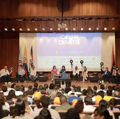 Candidatos a la Alcaldía de Cali tuvieron su primer debate de cara a las elecciones regionales del próximo 29 de octubre en Colombia.