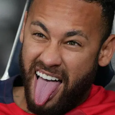 Conozca las exigentes excentricidades que Neymar pidió para jugar en Al-Hilal de Arabia Saudita. Chófer, avión privado, carros deportivos y más.