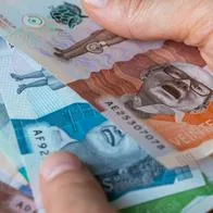 César Ferrari, superintendente financiero, causó polémica al proponer más impuestos a los colombianos. Además, podrían quitar varios subsidios.